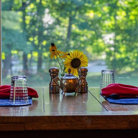 Heart Of The Village Bed & Breakfast In Shelburne Vt Exteriér fotografie