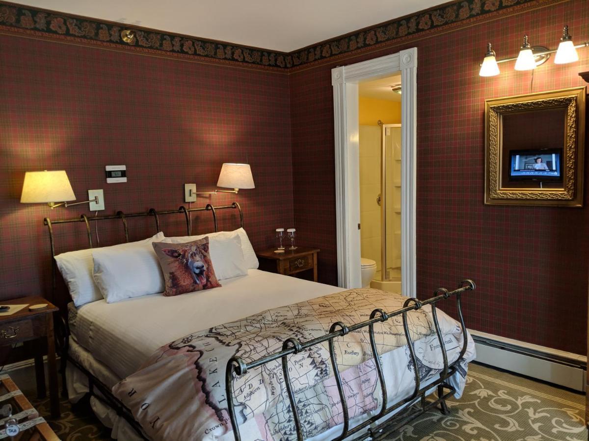 Heart Of The Village Bed & Breakfast In Shelburne Vt Pokoj fotografie