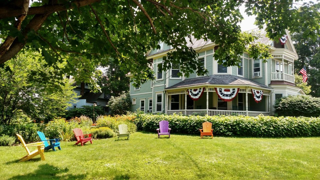 Heart Of The Village Bed & Breakfast In Shelburne Vt Exteriér fotografie