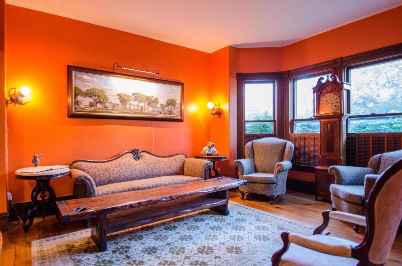 Heart Of The Village Bed & Breakfast In Shelburne Vt Exteriér fotografie