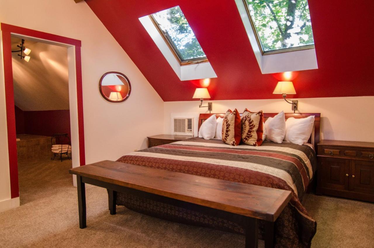 Heart Of The Village Bed & Breakfast In Shelburne Vt Pokoj fotografie