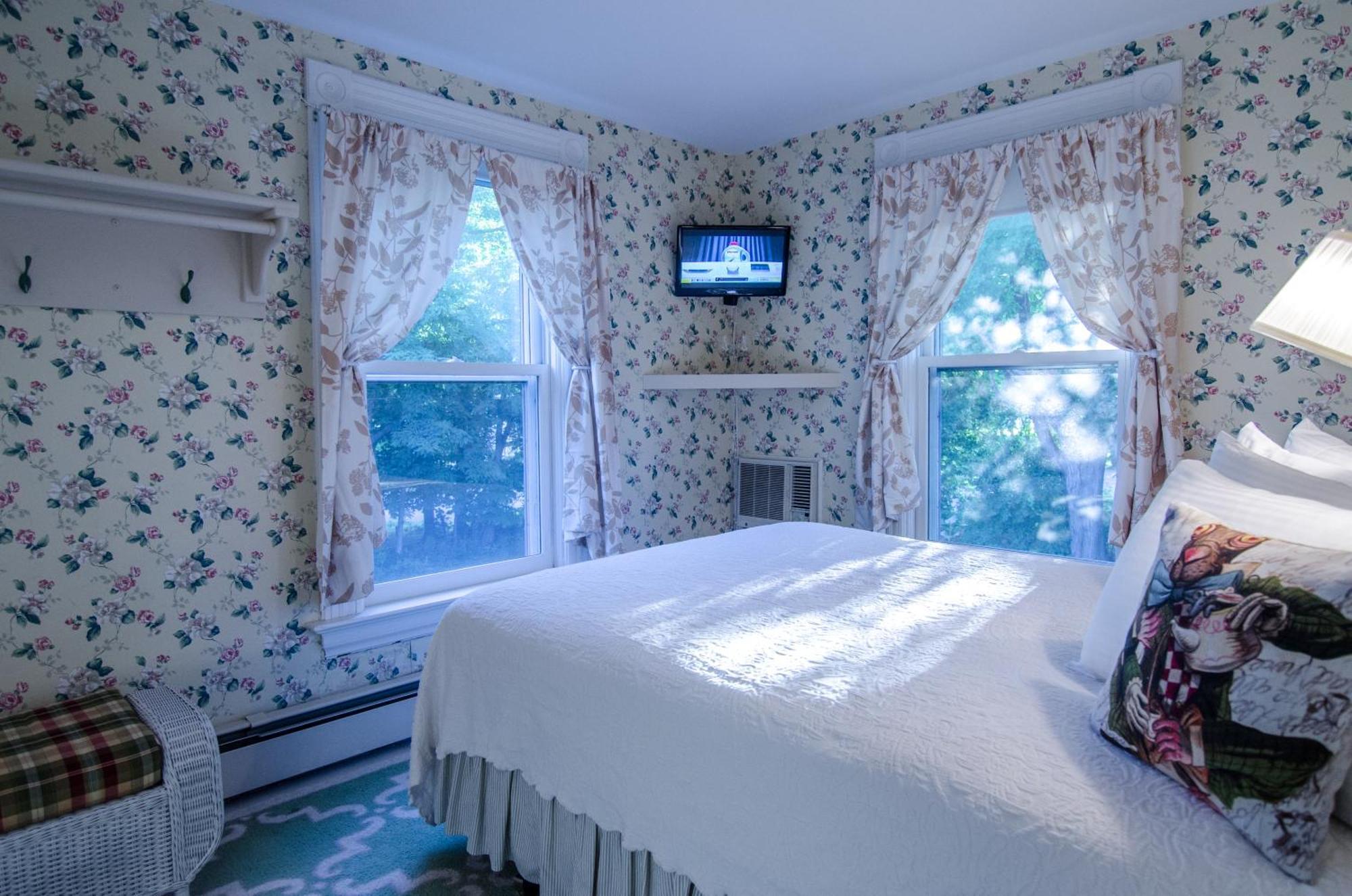 Heart Of The Village Bed & Breakfast In Shelburne Vt Exteriér fotografie