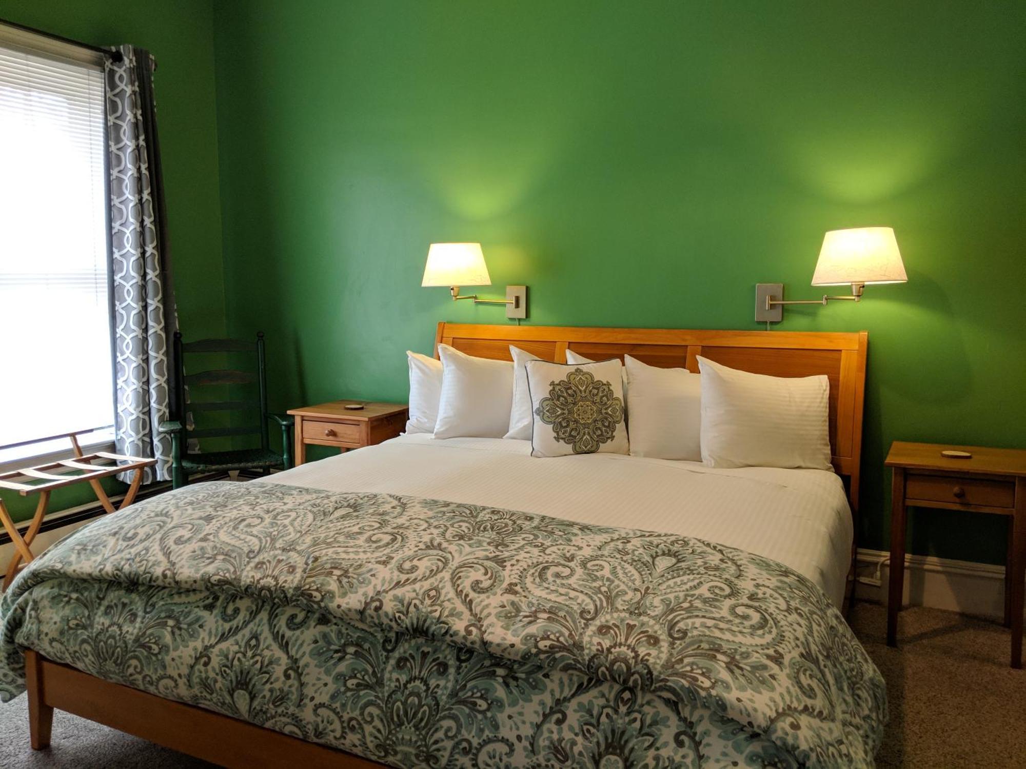 Heart Of The Village Bed & Breakfast In Shelburne Vt Pokoj fotografie