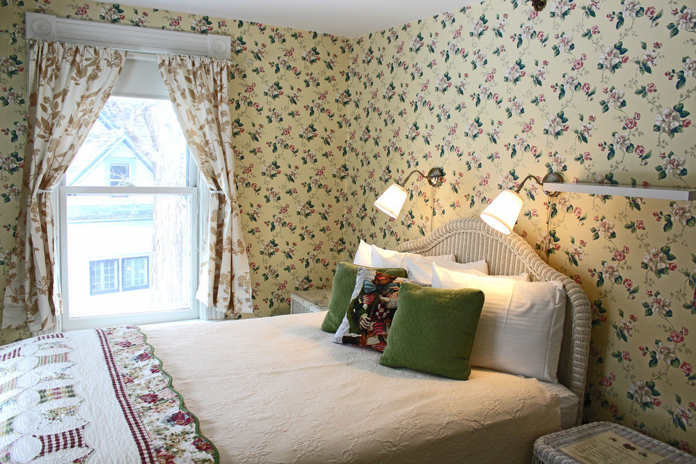 Heart Of The Village Bed & Breakfast In Shelburne Vt Exteriér fotografie
